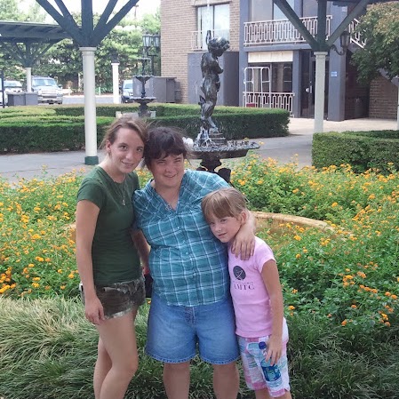 Katherine Holtz Photo 6