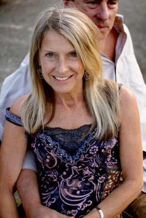 Julianne Lewis Photo 30