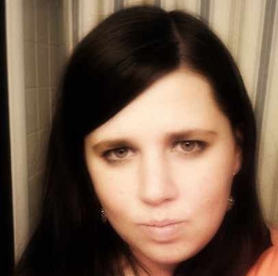 Amanda Barton Photo 28