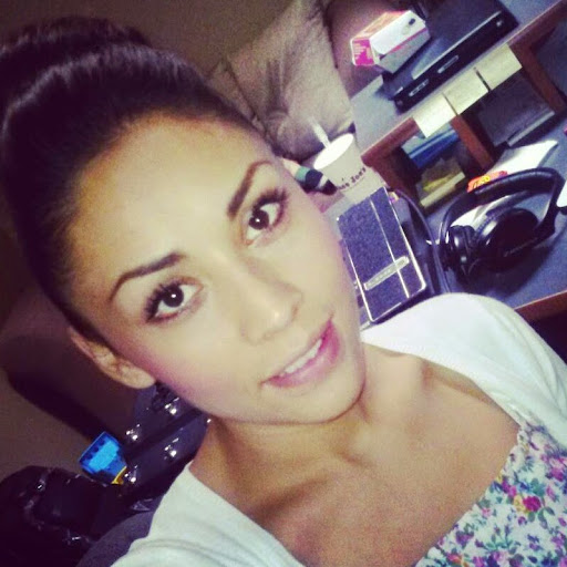 Veronica Arreola Photo 33