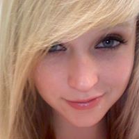 Elizabeth Klein Photo 16