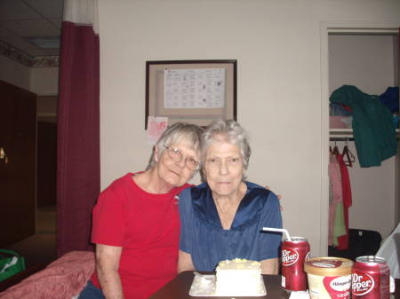 Margaret Hunter Photo 10