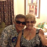 Lorraine Taylor Photo 29