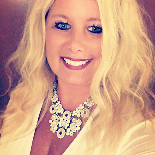 Kristi Jones Photo 29
