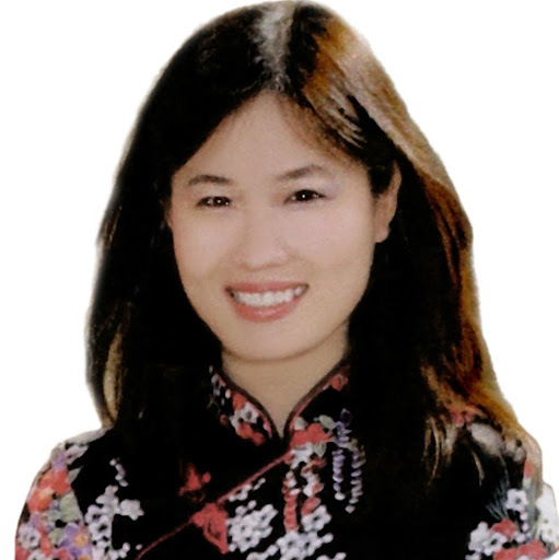 Christine Luu Photo 23