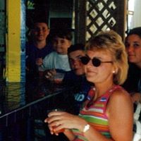 Stephanie Warren Photo 23