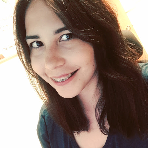 Lizeth Contreras Photo 10