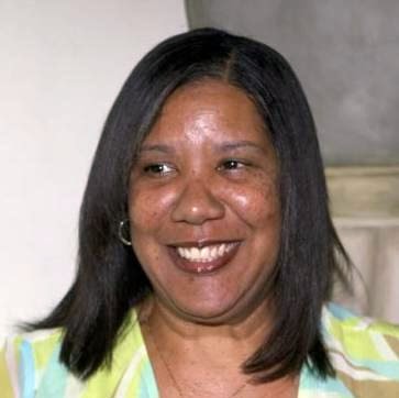 Denise Davenport Photo 32