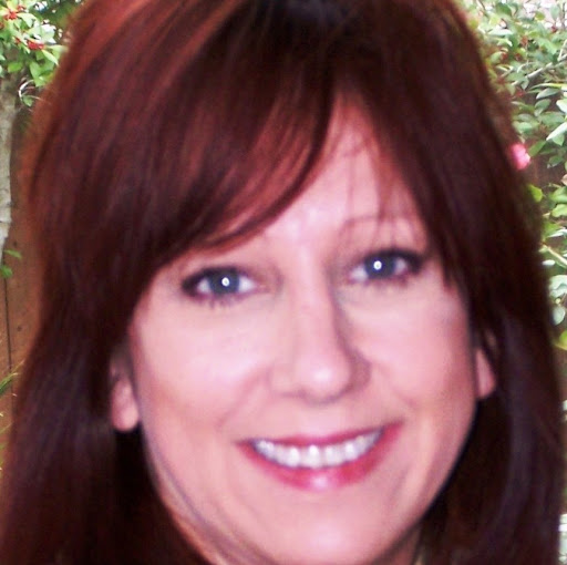 Cynthia Henley Photo 21