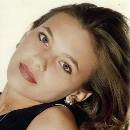 Allison Sanders Photo 29