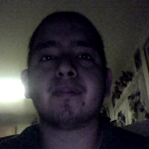 Julian Reyes Photo 28