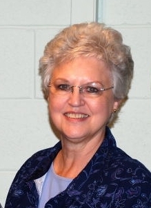 Linda Garrett Photo 36