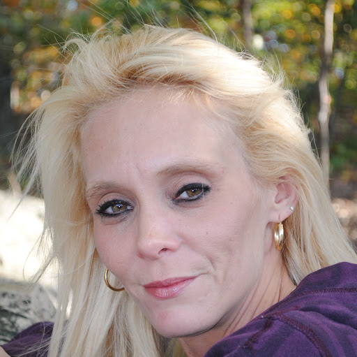 Amy South Photo 30