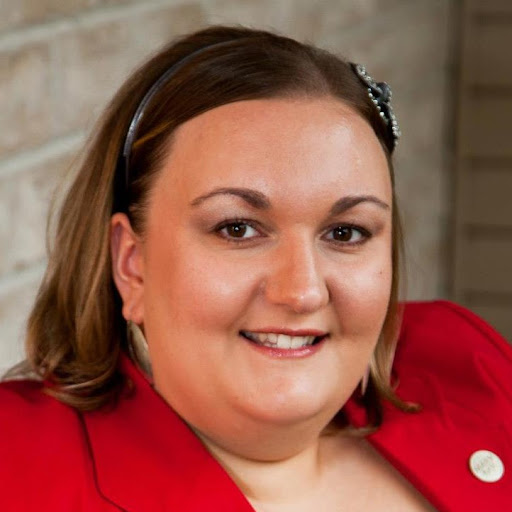 Julie Flenz Photo 4