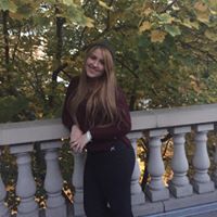 Julia Ponce Photo 17