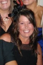 Shelley Webb Photo 28
