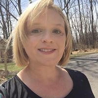 Angela Hinkle Photo 35