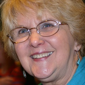 Linda Mullins Photo 8