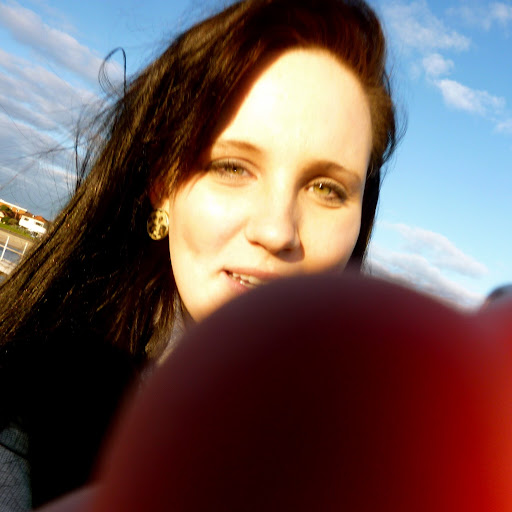 Kirstie Russell Photo 4