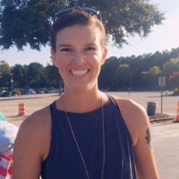 Jennifer Bartels Photo 24