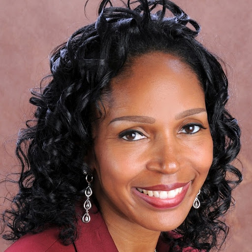 Robin Reese Photo 36