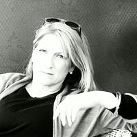 Heather Hewitt Photo 24