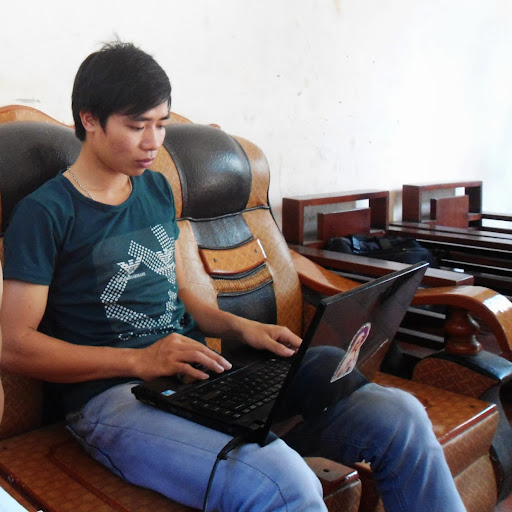 Hinh Nguyen Photo 7