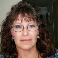Angela Helms Photo 16