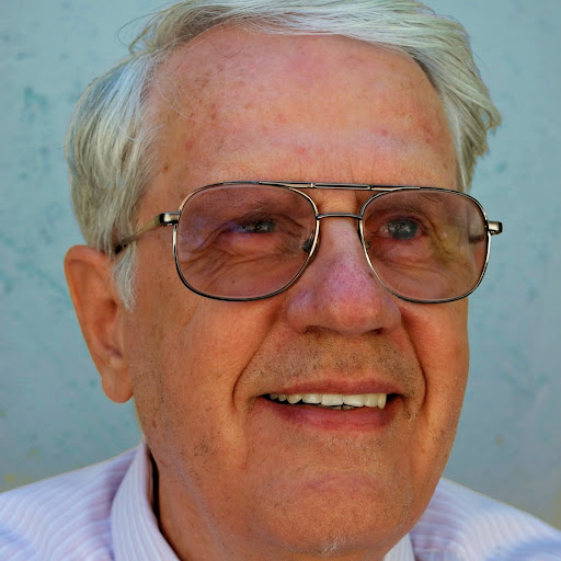 David Loertscher Photo 1
