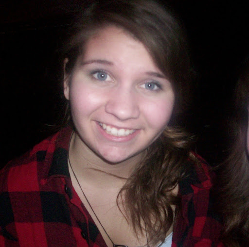 Hannah Powers Photo 26