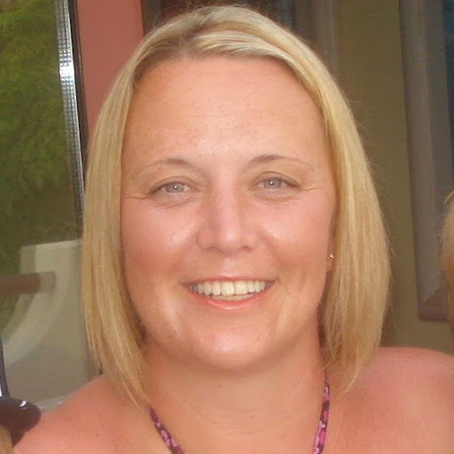 Sharon Wyatt Photo 26