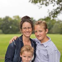 Elizabeth Arnett Photo 9