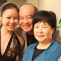 Li Zhu Photo 34