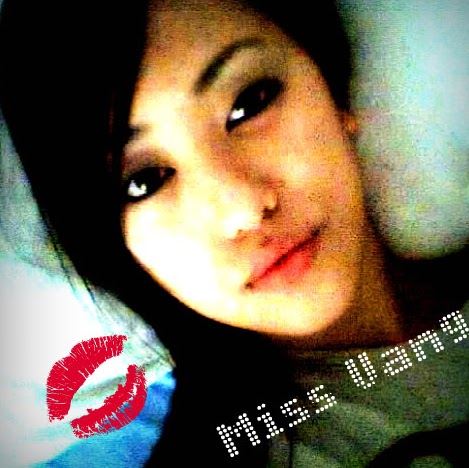 May Vang Photo 14