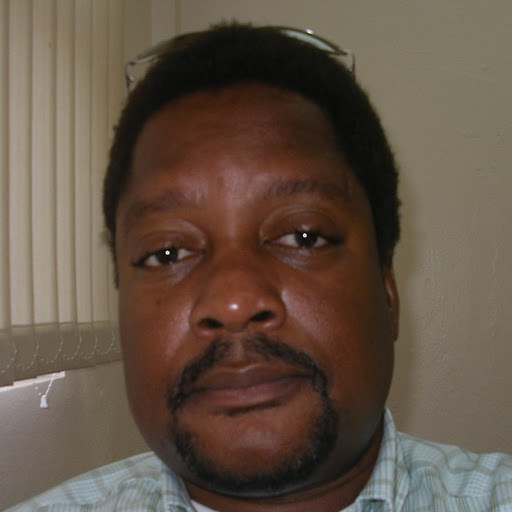 Desmond Francis Photo 28
