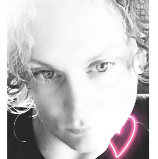 Daniel Dempsey Photo 33