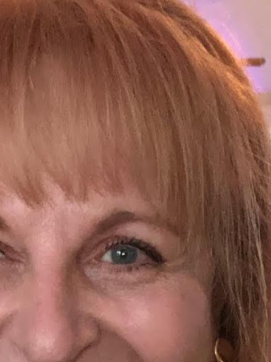 Susan Hendricks Photo 31