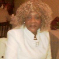Rosie Roberson Photo 9