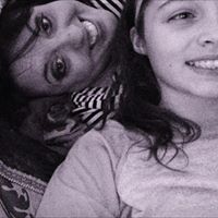 Heather Reyes Photo 14