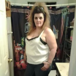 Heather Giles Photo 17