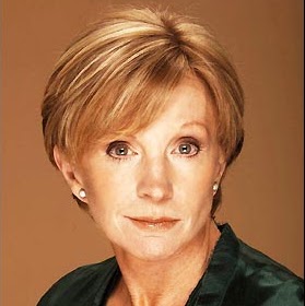 Anne Robinson Photo 7