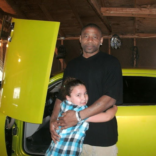 Jimmie Bennett Photo 35
