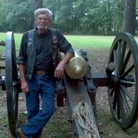 Charles Edmonds Photo 19