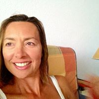 Sara Tracy Photo 25