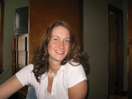 Michele Lewis Photo 40