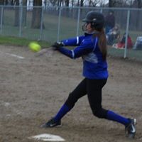 Kim Ward Photo 29