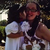 Krista Saylor Photo 7