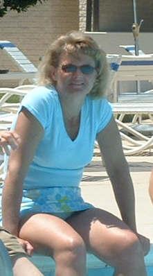 Julie Church Photo 25