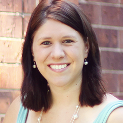 Angela Schmidt Photo 7