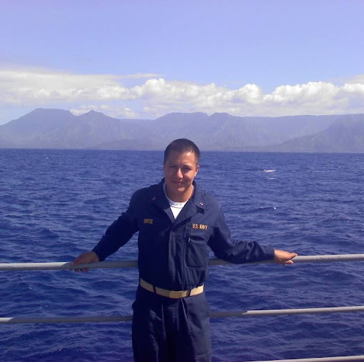 Enrique Ortiz Photo 38
